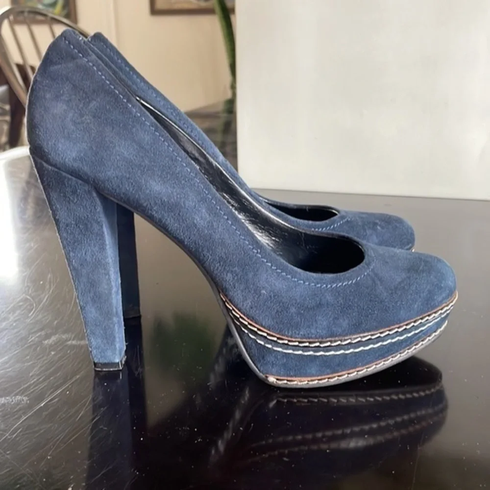 Paco Gil good preowned